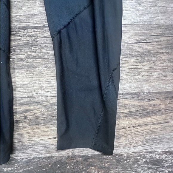 Under Armour Womens Heat Gear Black Leggings - Picture 3 of 8